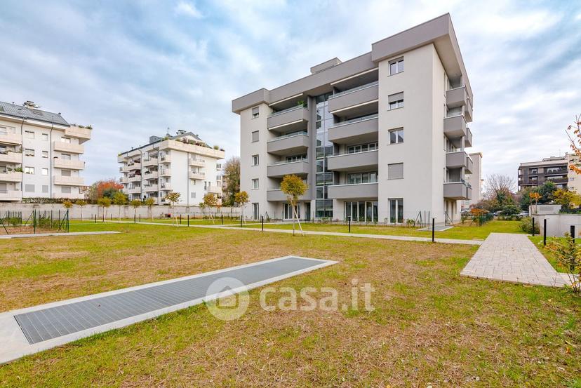 Trilocale in Viale Europa 12 — foto 14 di 47