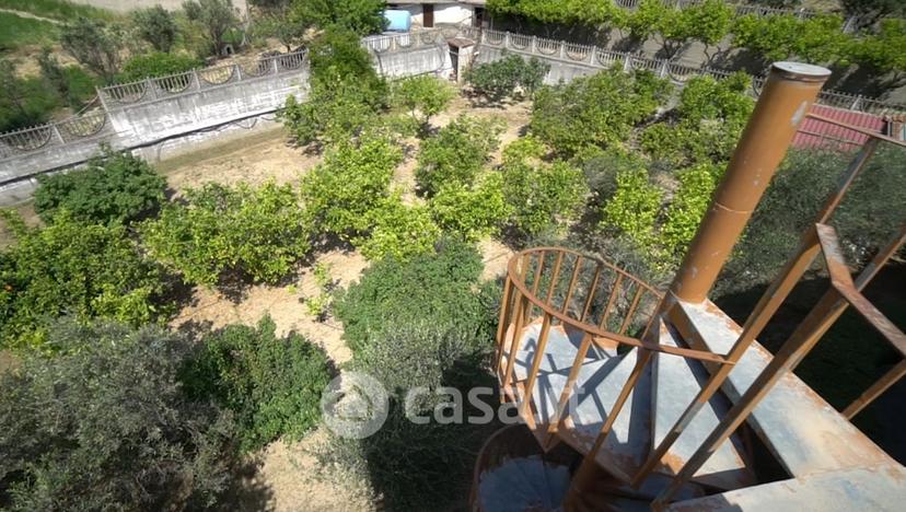 Villa in Via dei Carpini 1 — foto 27 di 51