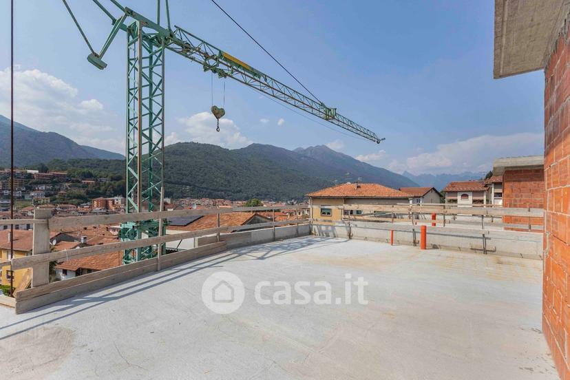 Villa in Vicolo Mergozzolo 20 — foto 25 di 48