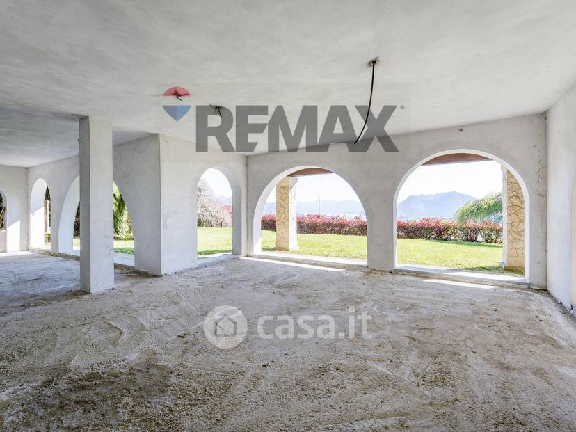 Villa in Via Per Levo — foto 15 di 47