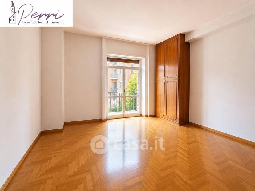 Trilocale in Via Dante de Blasi