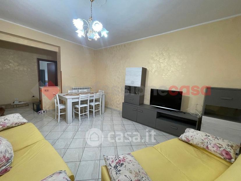 Quadrilocale in Via Mazzola 96 — foto 3 di 40