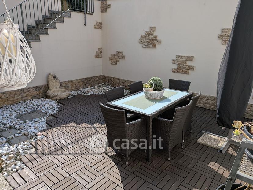 Trilocale in Via G. Pascoli 11 — foto 3 di 31