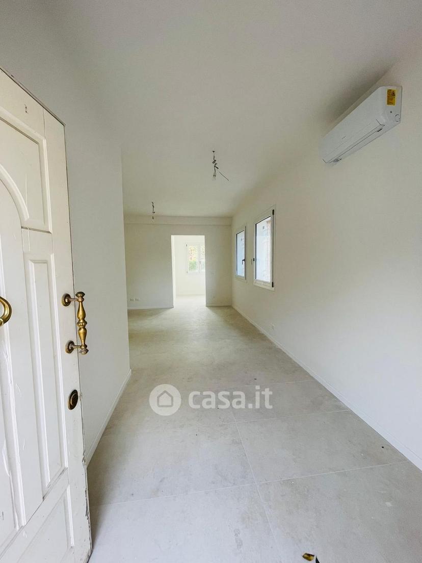Quadrilocale in Via della Libertà 4 — foto 25 di 27