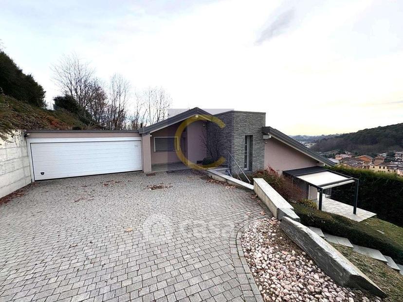 Villa in Via G. Leopardi — foto 20 di 22