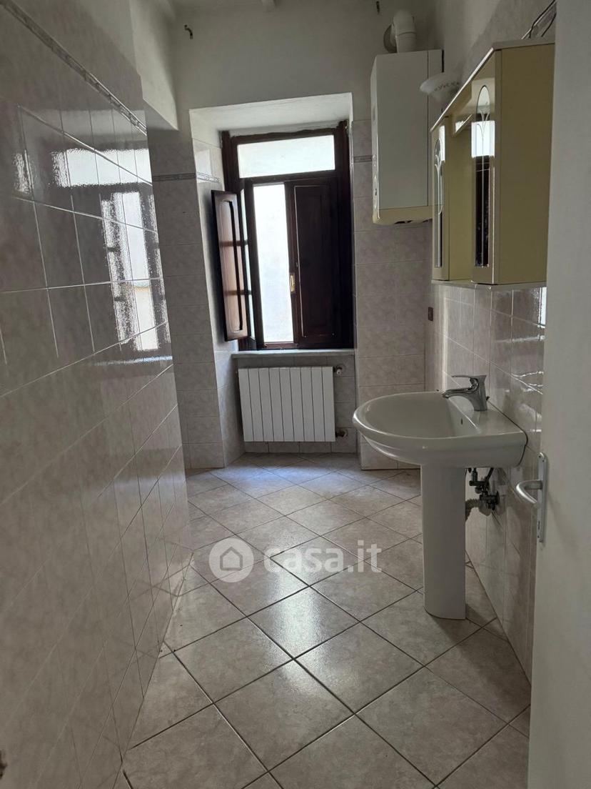 Trilocale in Vicolo Ugo Bassi 1 — foto 18 di 29
