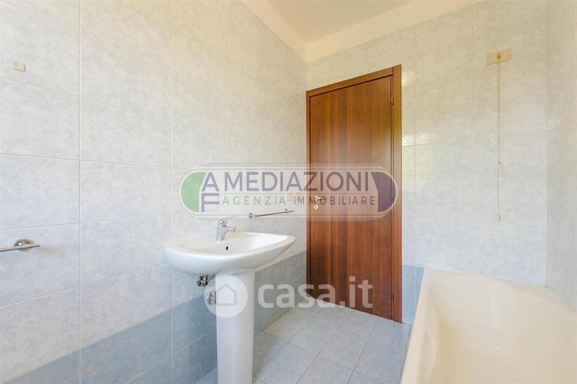 Trilocale in Via Mare Mediterraneo 2 — foto 24 di 26