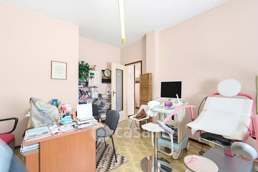 Appartamento in Papa Giovanni Ventitreesimo 12 — foto 7 di 32