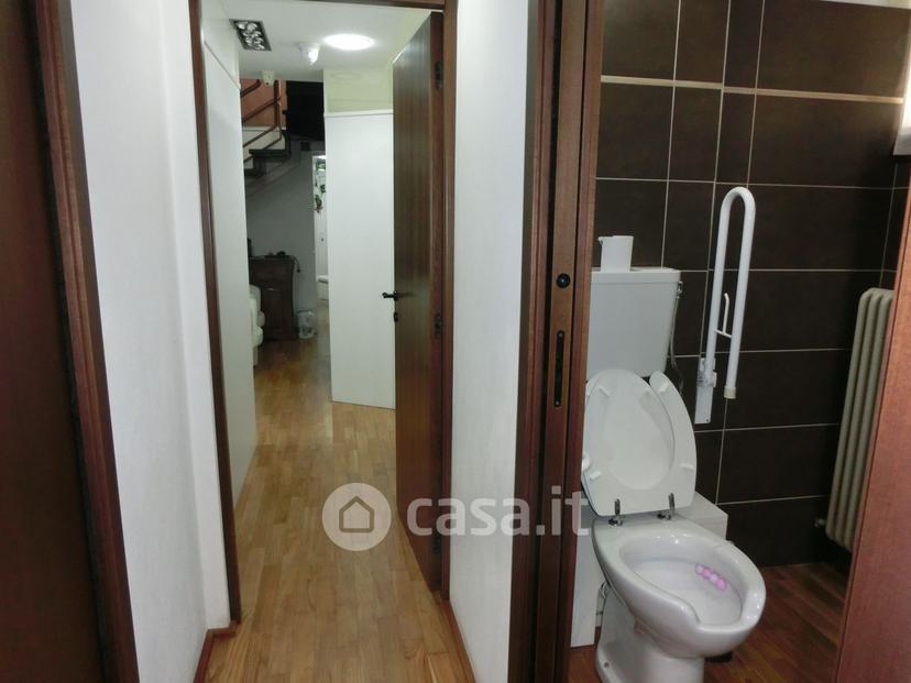 Quadrilocale in Via delle Vecchie Scuderie 59 — foto 21 di 44