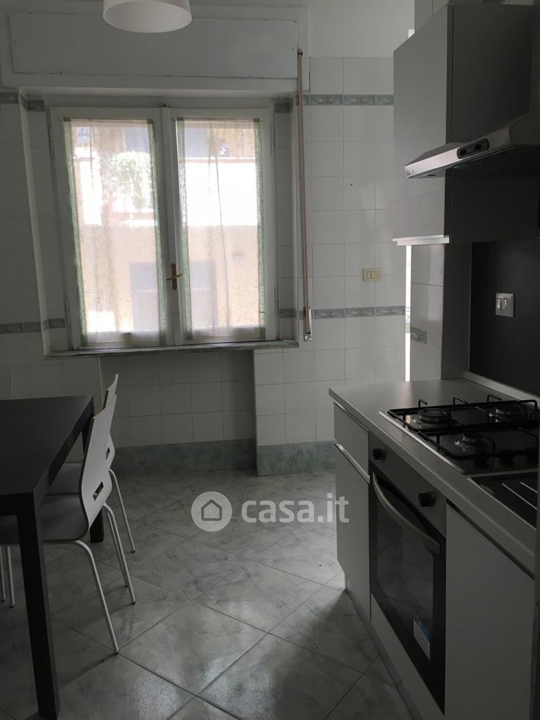 Stanza in Via Perinetto da Benevento 56 — foto 9 di 14