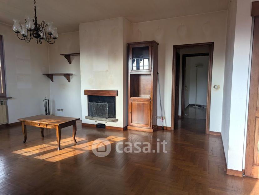 Appartamento in Via Pratopriore 14 — foto 14 di 35