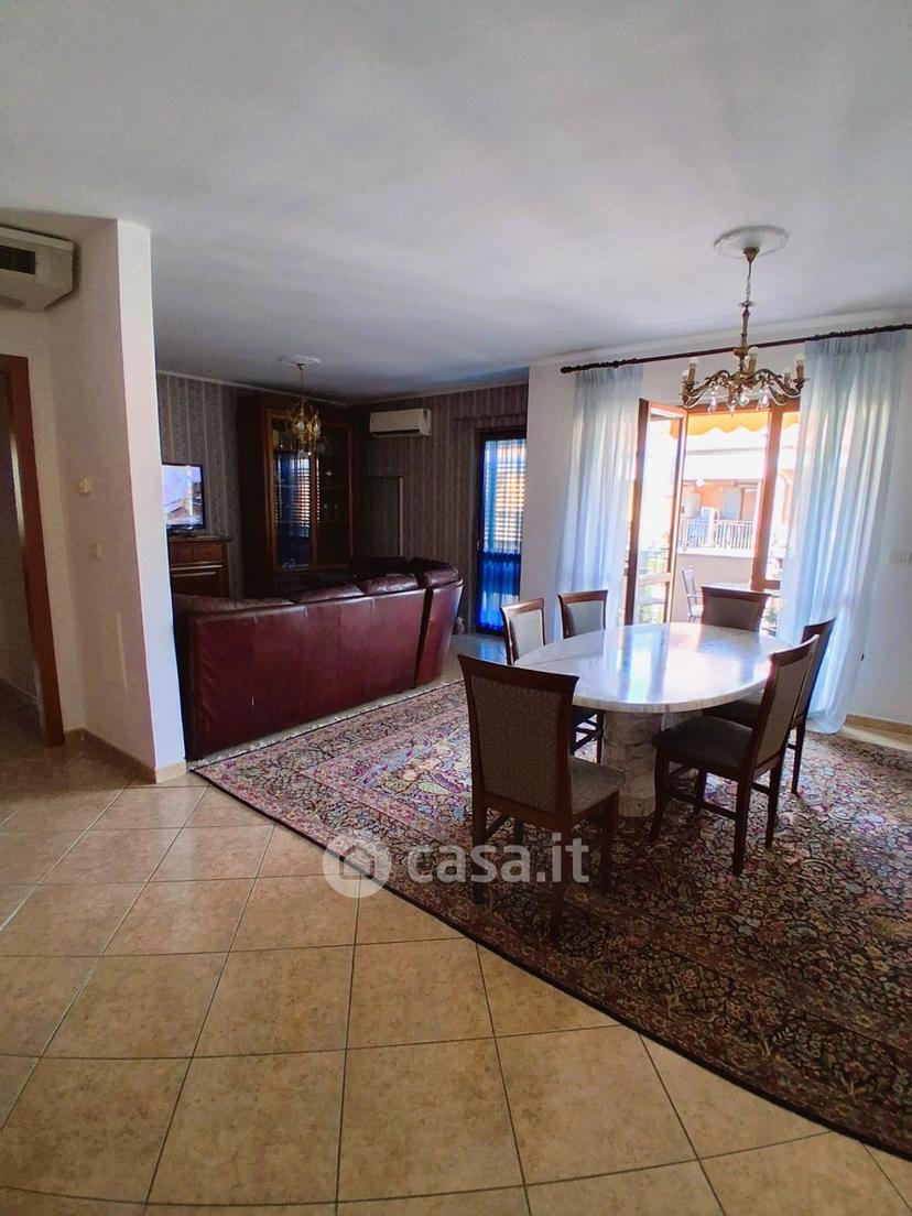 Appartamento in Viale Paul Harris 18 — foto 13 di 34