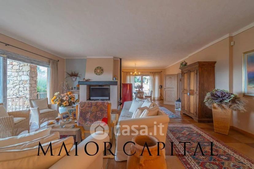 Villa in Via Augusto — foto 13 di 49