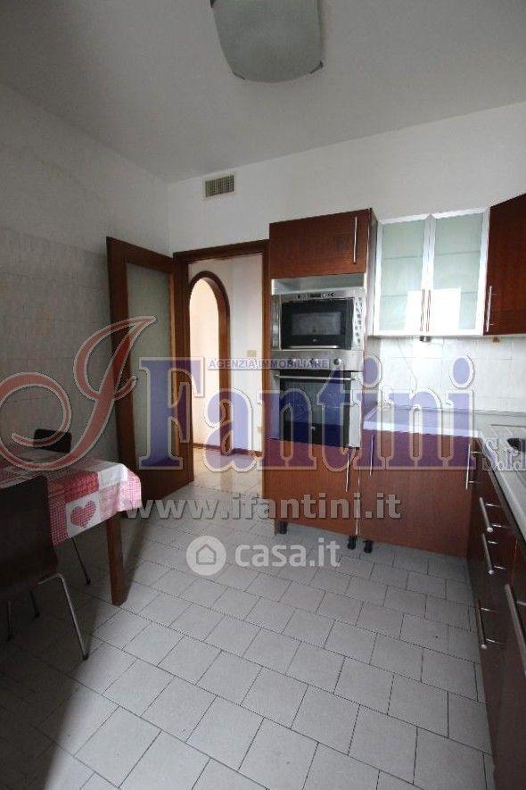 Quadrilocale in Via della Corte 8 — foto 10 di 24