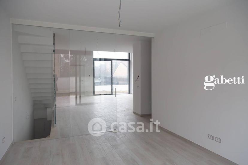 Villa in Via Fratelli Bandiera — foto 25 di 52