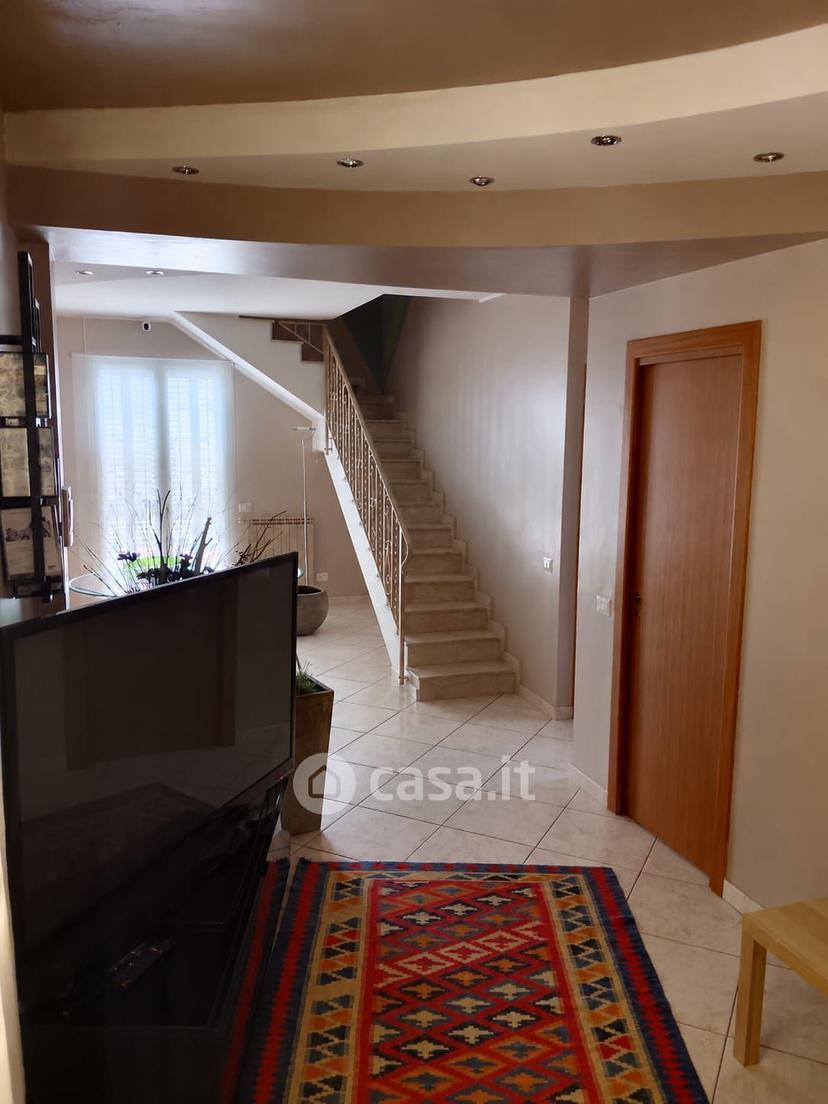 Quadrilocale in Via Genova 15 — foto 40 di 48