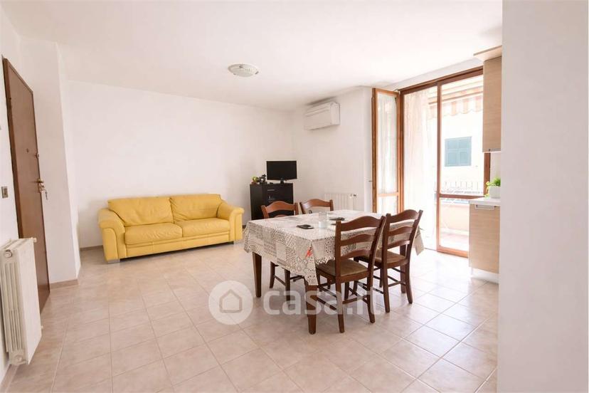 Quadrilocale in Via Sarzanello 118 — foto 25 di 35
