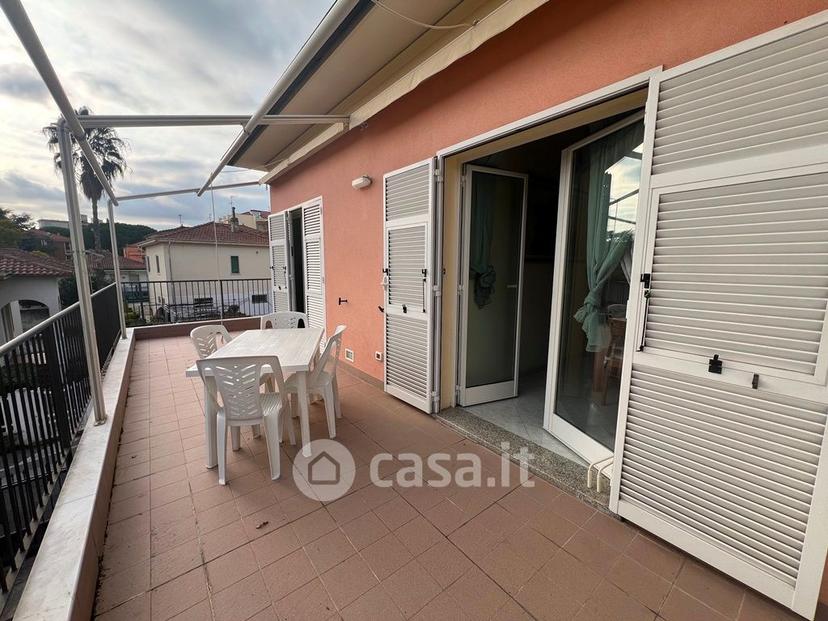 Quadrilocale in Via Villenuove 11 — foto 23 di 39