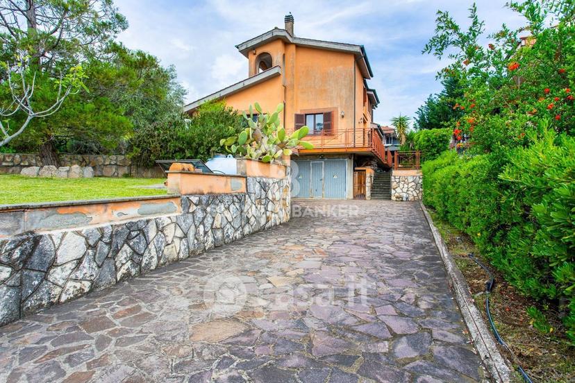 Villa in Via del Leone 15 — foto 12 di 55