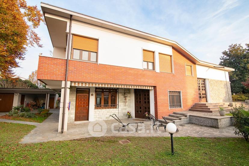 Villa in Via dei Mille — foto 27 di 50