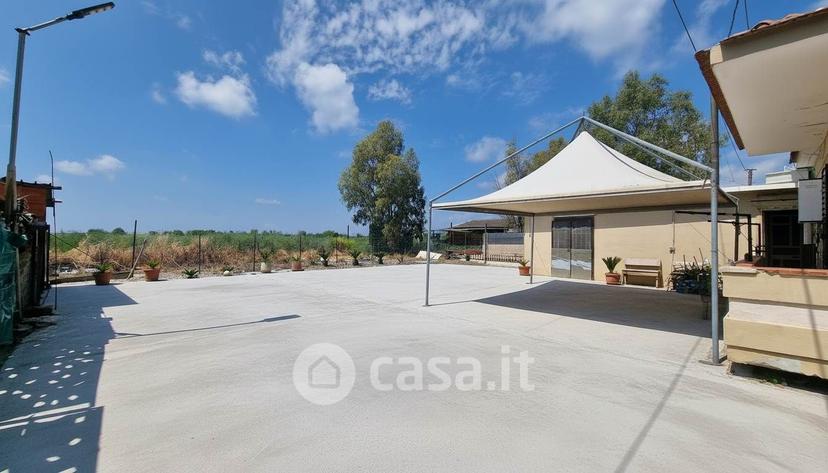 Villa in Via Bonifica 22 — foto 3 di 10