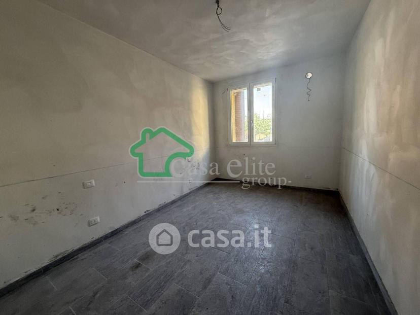 Trilocale in Viale Partigiani — foto 9 di 16