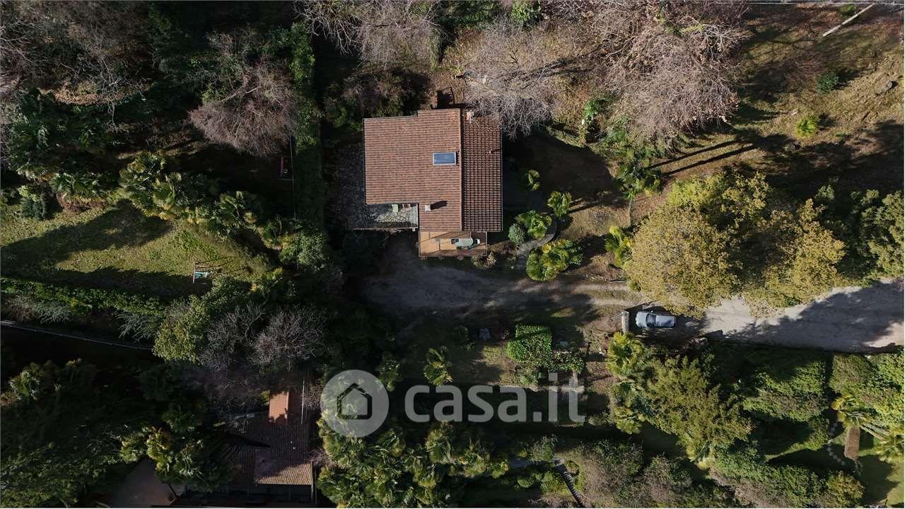 Villa in Ss33 del Sempione 67