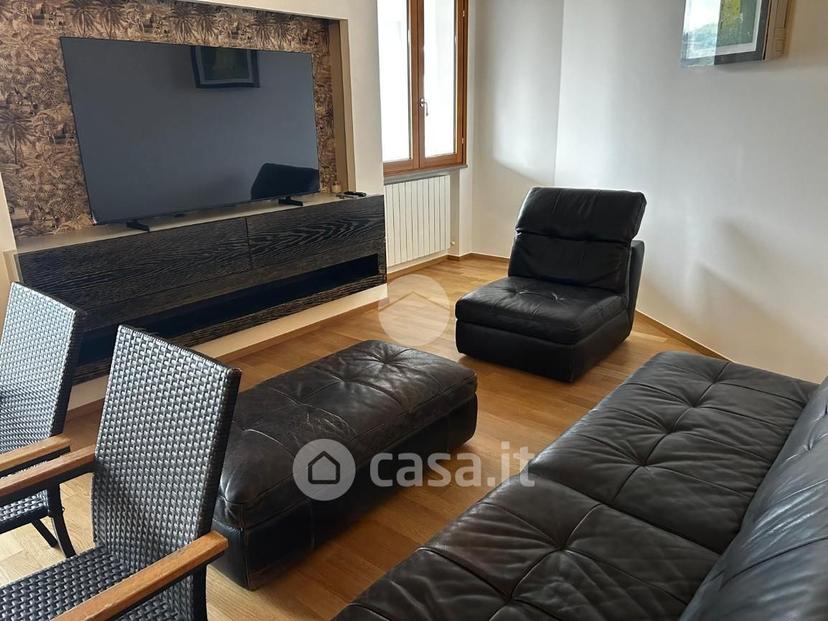 Trilocale in Viale Giacomo Mancini 20 — foto 19 di 23