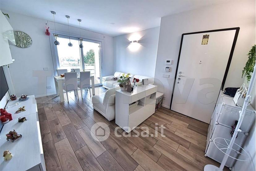 Trilocale in Via Bartolomeo Colleoni 25 — foto 15 di 27