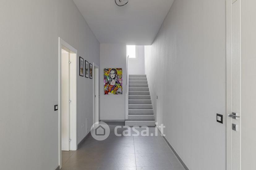 Villa in Via Benedetto Zallone 24 — foto 16 di 41