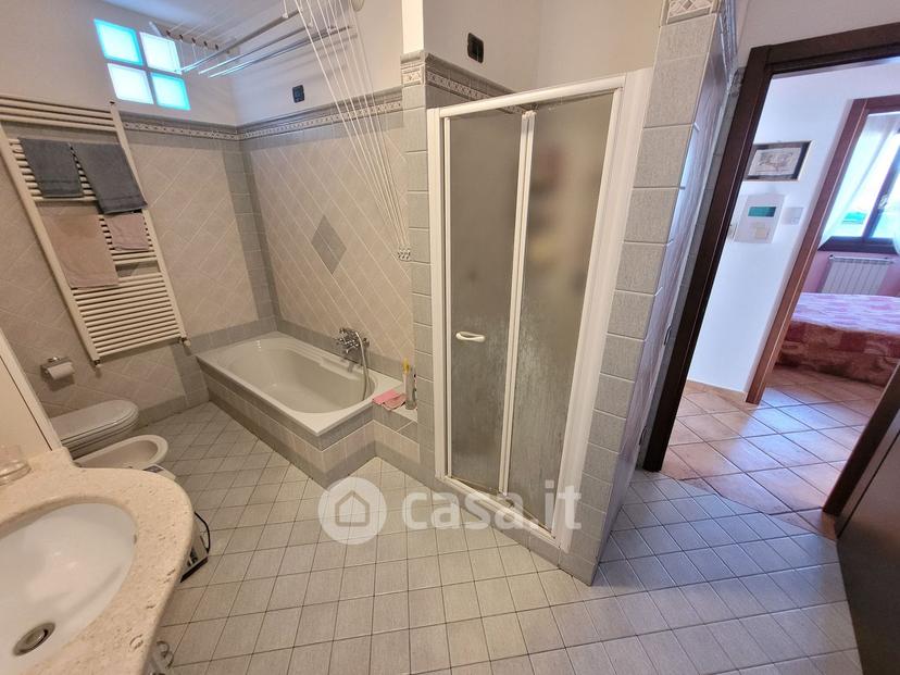 Trilocale in Via Monte Grappa 153 — foto 16 di 21