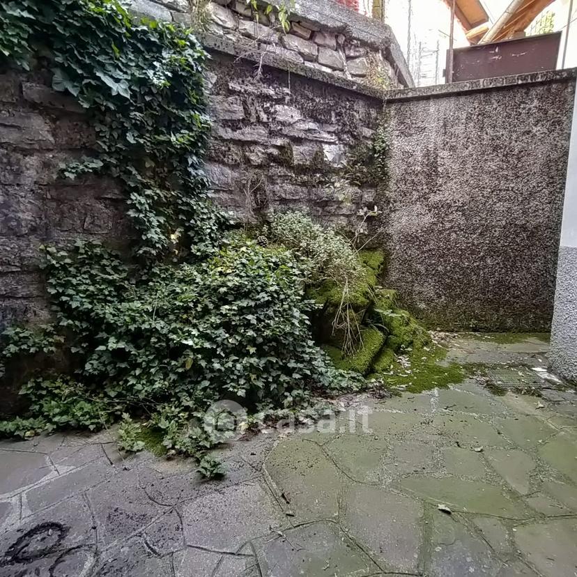 Trilocale in Via Gireglio 33 — foto 15 di 25