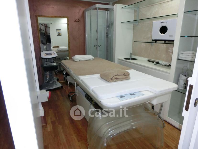 Quadrilocale in Via delle Vecchie Scuderie 59 — foto 31 di 44