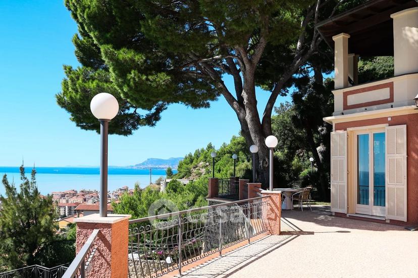 Villa in Roma 10 — foto 81 di 89