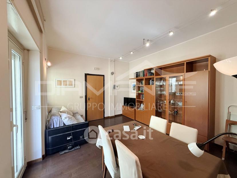Bilocale in Via Giacomo Puccini 25 — foto 3 di 10