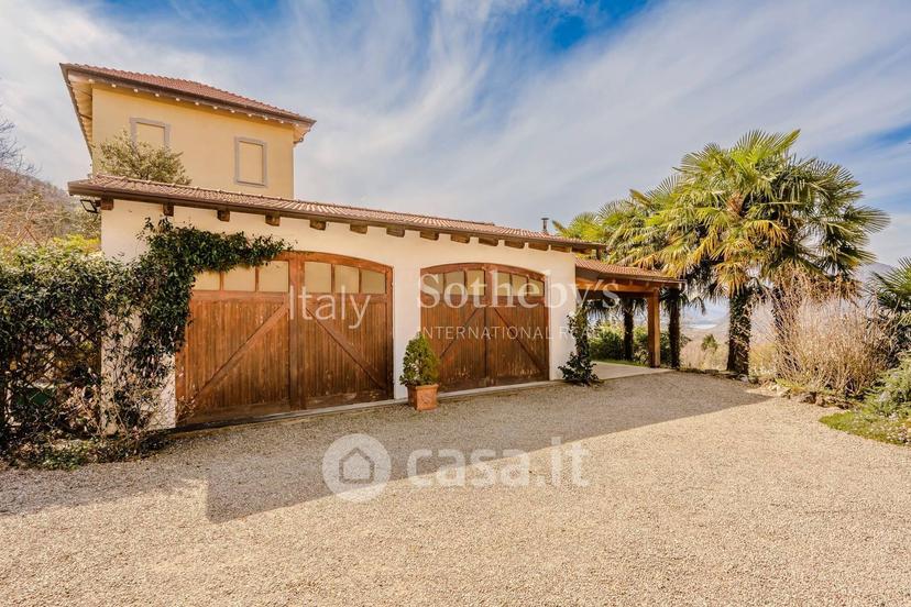 Villa in Via Marinoni — foto 15 di 29