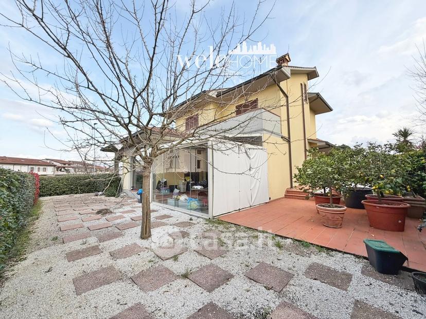 Villa in Via Filippo Brunelleschi — foto 3 di 40