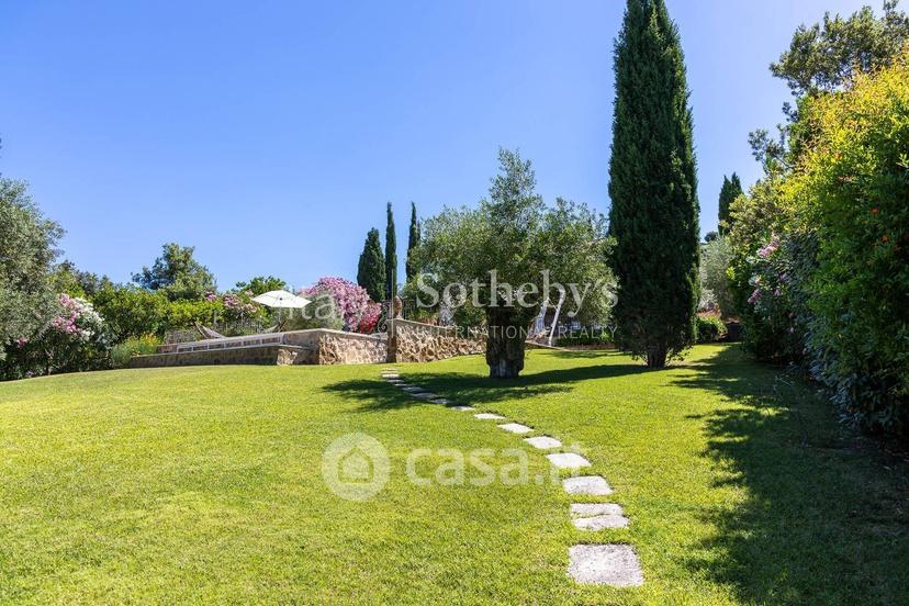 Villa in Via dello Scoiattolo — foto 25 di 34