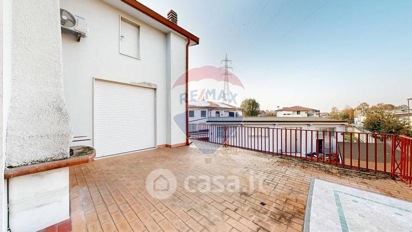 Villa in Via Muoni 15 — foto 36 di 44
