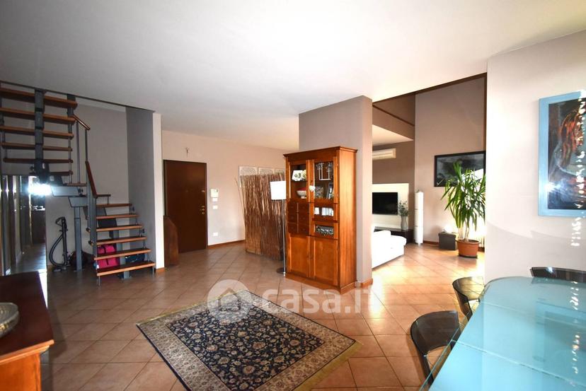 Trilocale in Via Don Pietro Mandelli 61 — foto 4 di 26