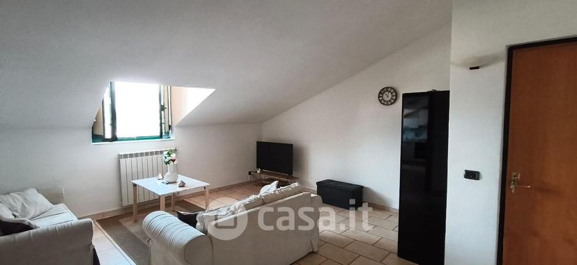 Trilocale in Via Arturo Adinolfi 2 — foto 13 di 13