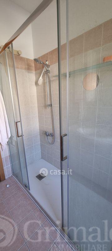 Trilocale in Via Enrico Mattei 27 — foto 15 di 25