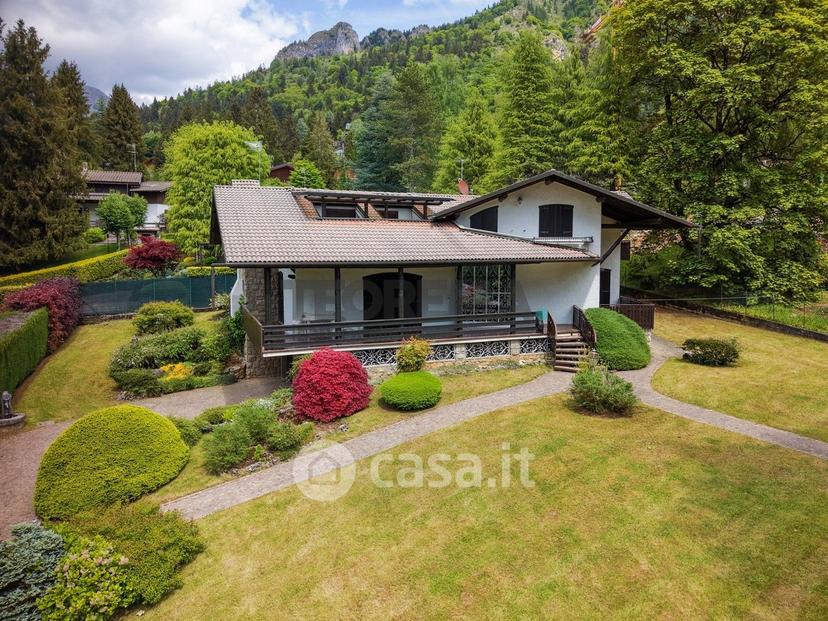Villa in Viale Belvedere 14 — foto 57 di 77