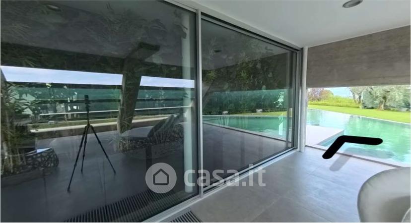 Villa in Via Monte Suello — foto 10 di 60