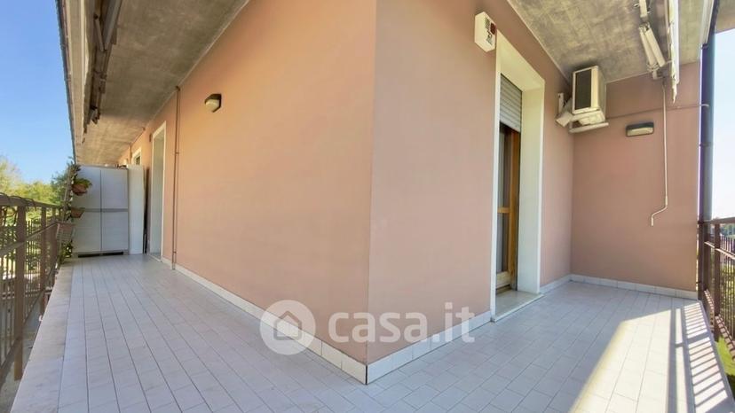 Trilocale in Via Aldo Moro 8 — foto 7 di 18