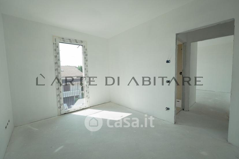 Trilocale in Via Torrossa 80 — foto 3 di 28