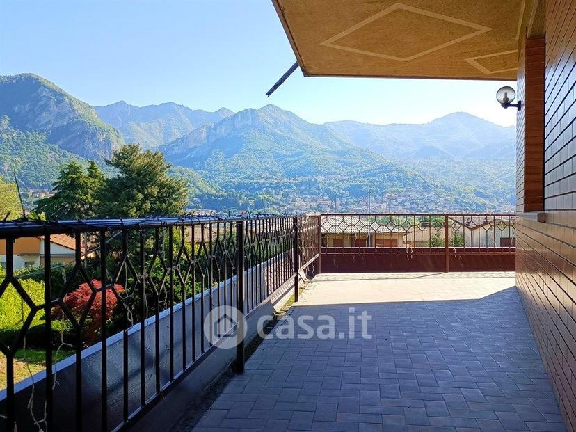 Villa in Via Spluga 32 — foto 29 di 38
