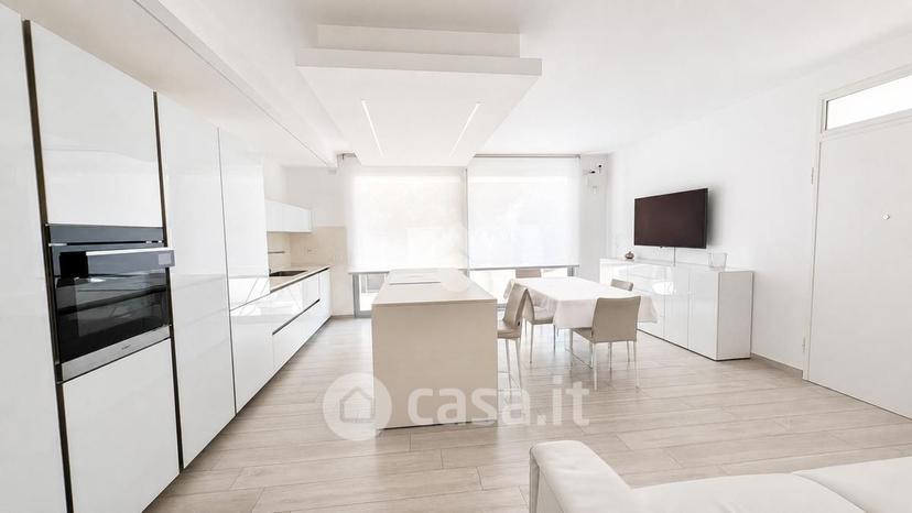 Quadrilocale in Via Fratelli Cairoli 49 — foto 31 di 31