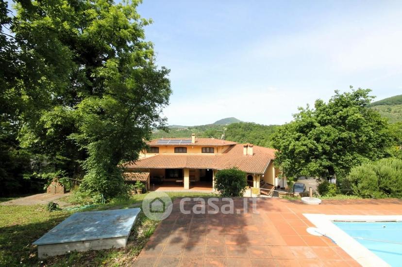 Villa in Via Corte Ghiglioni 22 — foto 30 di 44