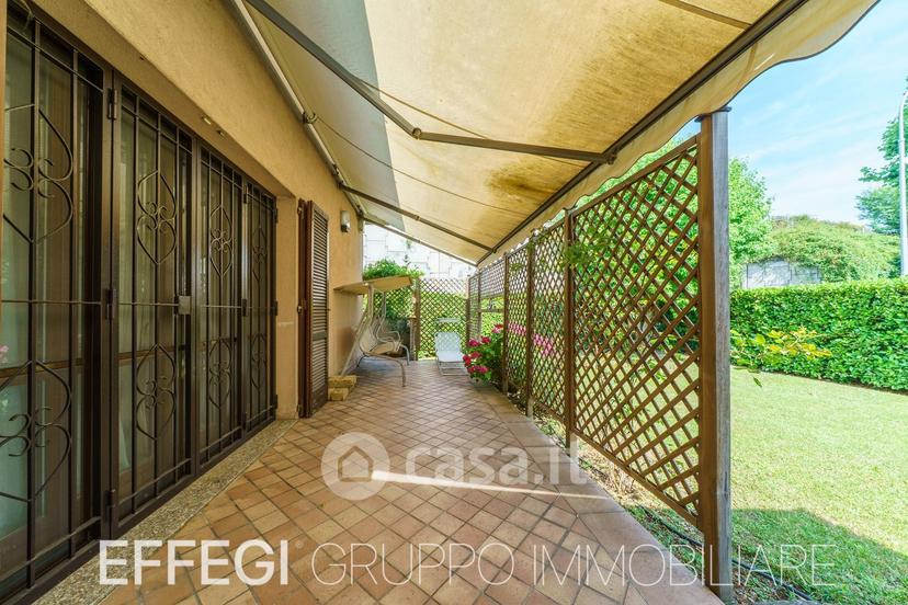 Villa in Via Galileo Galilei 2 — foto 7 di 39